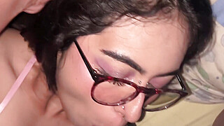 Meto a Escondidas a Mi Novio para que me folle que DELI Porn Video