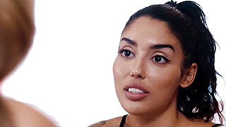 Stepmom walked in just when I squirted Porn Video