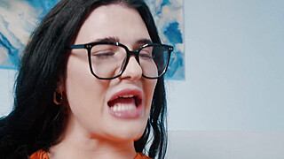 Shemale yoga turn into an anal threesome Porn Video