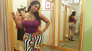 BANGBROS - Victoria Cakes Gets Her Black Big Ass Fucked By Lucky Brad Knight Porn Video