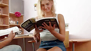 Skinny Teen First Time Anal Sex Porn Video