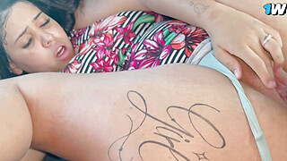 Foda deliciosa dentro do carro com muita putaria (PUBLIC ADRENALINE)... Porn Video