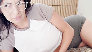 My autistic step sis shows me she's not a total nerd and SQUIRTS - Cami Strella x Alex Adams