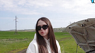 Gave myself to a stranger who fixed my car on the highway. Porn Video