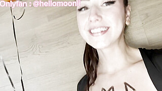 Hellolimoonoff fait la fête et suce une grosse bite blowjob française... Porn Video