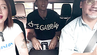 Khloe monta la polla de su hombre hasta que le llena el coño con semen... Porn Video