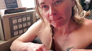 Stranger amateur fucking slut in Amtrak Porn Video