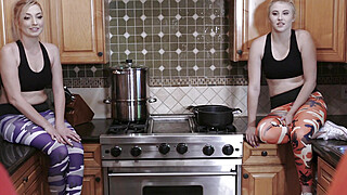 Daughters And Dad Bods - Kinsley Anne and Zoe Parker Porn Video