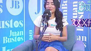 Little kinky Colombian Mayraoficial cums on the Sybian machine - Juan Bustos... Porn Video