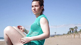 She tempted me in a plubic place, fucking on the beach Porn Video