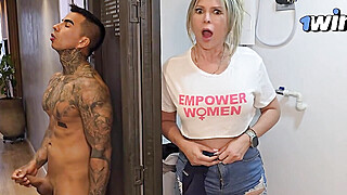 Stepson creampies his stepmom with tight pussy and big ass - Monique Fuentes... Porn Video