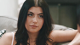 GIRLSWAY - Mischievous Gal Ritchie Sabotages Stepmom Jennifer White's... Porn Video