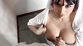 la Madonna TETTONA BLASFEMA vuole sesso forte e sborra sulle tette Porn Video