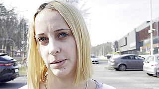 Za pieniądze kupiłem sex z 18-letnią nieznajomą dziewczyną z dużym tyłkiem -... Porn Video