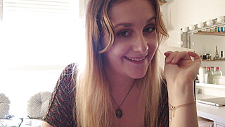 Pretty thieves eating out each other.. Porn Video