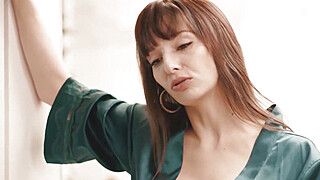 MOMMY'S BOY - Horny MILF Lexi Luna Has Sneaky Sex With Hung Stepson Next To... Porn Video