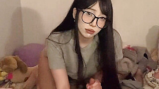 My stepbrother interrupts me to fuck me and make me squirt Porn Video