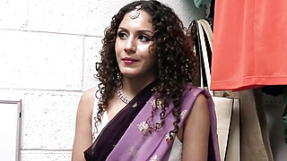 Stealing desi cougar busted and fucked Porn Video