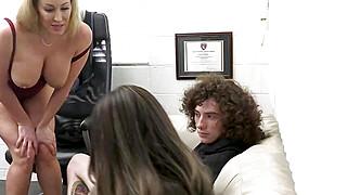 Jodie gets to fuck two on therapy session Porn Video