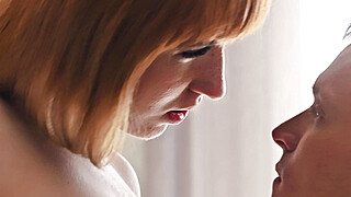 Club Sweethearts Lilli Mays - Lilli gets horny behind the glass Porn Video