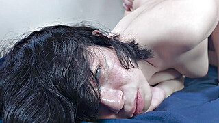 È incredibile! così tanto sperma nella figa Creampie, sborrata, figa perfetta Porn Video