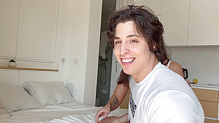 French Girl getting Her Pussy Eaten Porn Video