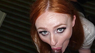 Une Supportrice Anglaise Baisée En Anal Dans Un Couloir Public Pour Avoir... Porn Video