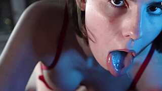 Cum-worthy feet of a hot 18-year-old chick leave him erected - hottest oral... Porn Video