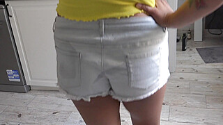 CzechExecutor - Hot Babe In Glasses Pays The Landlord with Sex Porn Video