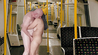 STRIPPING AND MASTURBATING ON METRO WITH CUMANDRIDE6 AND OLPR Porn Video