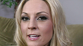 Sindy made me cum in less than a minute when she ride my cock Porn Video