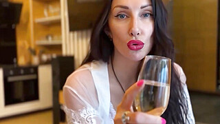 Stepmom and stepson pamper in morning sex, milf cum in pussy, homemade porn. Porn Video