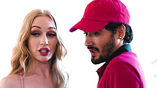 I have been craving a big juicy sausage Porn Video