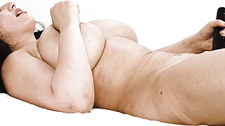 ADULT TIME - How Women Orgasm With Big Natural Tits Sarah Arabic! FULL SCENE Porn Video