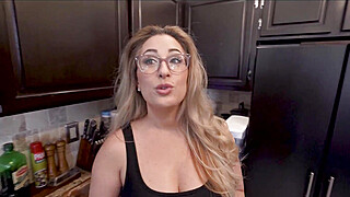 My Girlfriends Hot Mom Wants To Play Too Jasper Nyx WCA Productions Porn Video