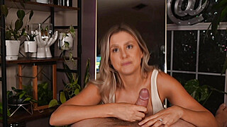 Blonde Babe on Ber Knees to Suck a Big Cock Porn Video
