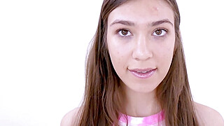 Hot Teenager uses her Feet on Long Cock Porn Video