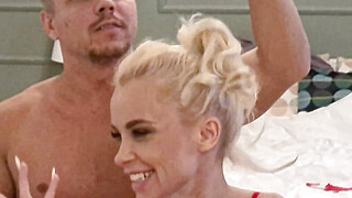 Clapping Ass and Anal Close-Up ! Gymnast Blonde Takes Cum in Splits Porn Video