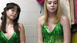 Pretty thieves eating out each other Porn Video