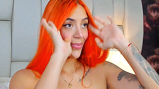 Pierced Titties Chick Makes Her Pussy Wet Porn Video