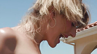 TS carwasher give us a free extra anal service Porn Video