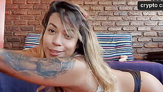 Como ter orgasmos com ejaculação feminina durante o isolamento. Porn Video