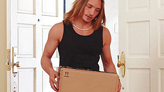 The Black Friday fever is on as stepson nails stepmom's XXX-rated pussy! Porn Video