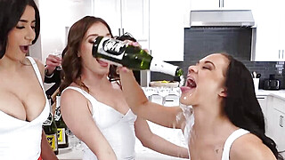 Barmaids rehearsal goes wild.. it becomes a foursome Porn Video