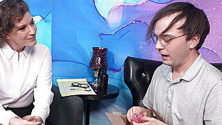 Brunette milf showing cuck how its done Porn Video