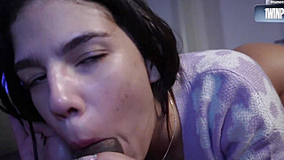 Slutty Brazilian babe Aylla Mel loves to blow boner and get pummeled stiff in... Porn Video