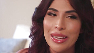 Sending flirty pictures to my sugardaddy Porn Video