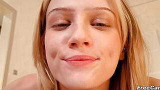 Blonde Looks Back While She Spreads and Toys Herself Porn Video