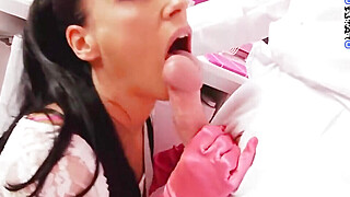 Sexy dark-haired likes deep cunnilingus from her Porn Video