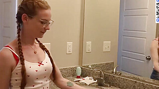 Young redhead gives a super-hot hj to her ex Porn Video